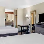 Econo Lodge Portland Airport