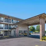 Econo Lodge Portland Airport