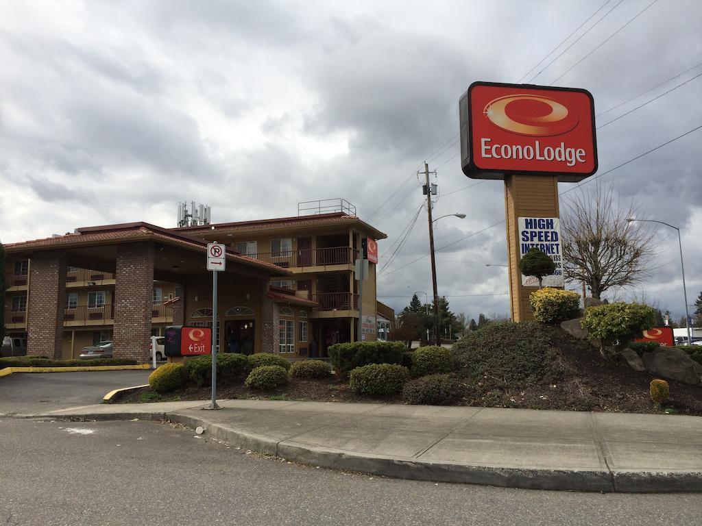 Lodge Econo Airport Portland