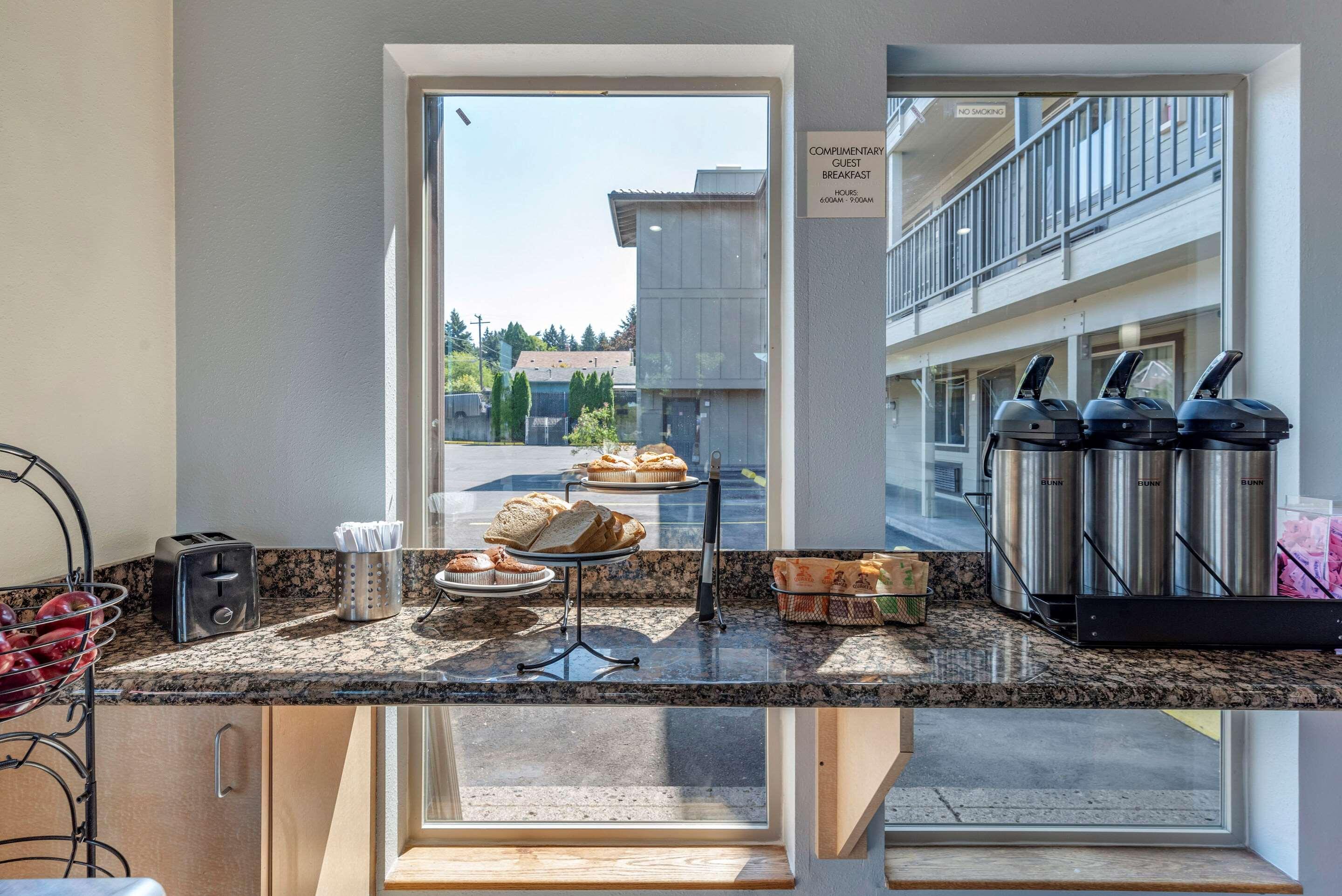 Econo Airport Lodge Portland