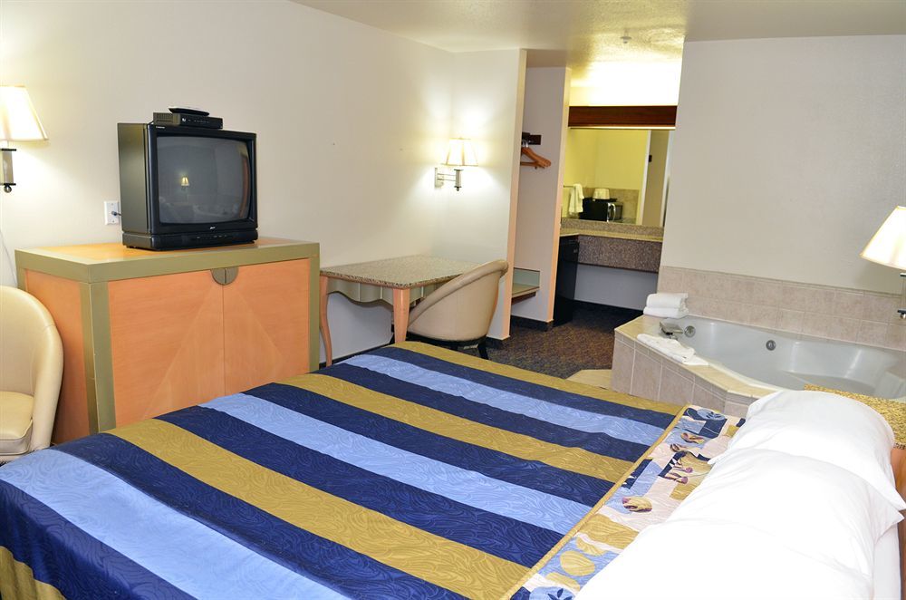 Lodge Econo Airport Portland